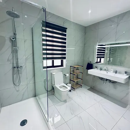 New, Modern And Spacious 4br In Mellieha